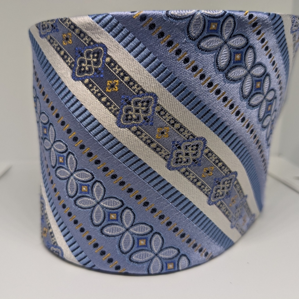 100% silk Blue Steve Harvey Necktie